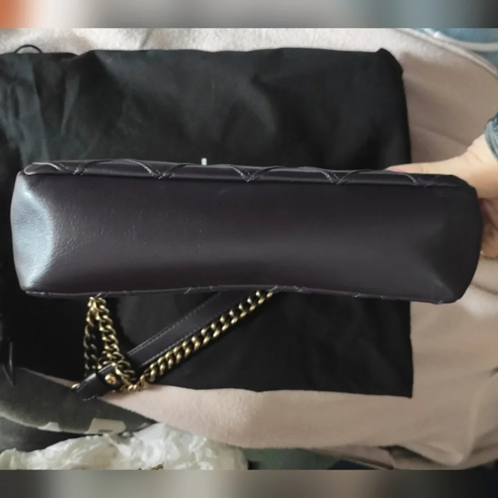 CHANEL Paris-Bombay "Cosmos" Flap Bag - Picture 8 of 16